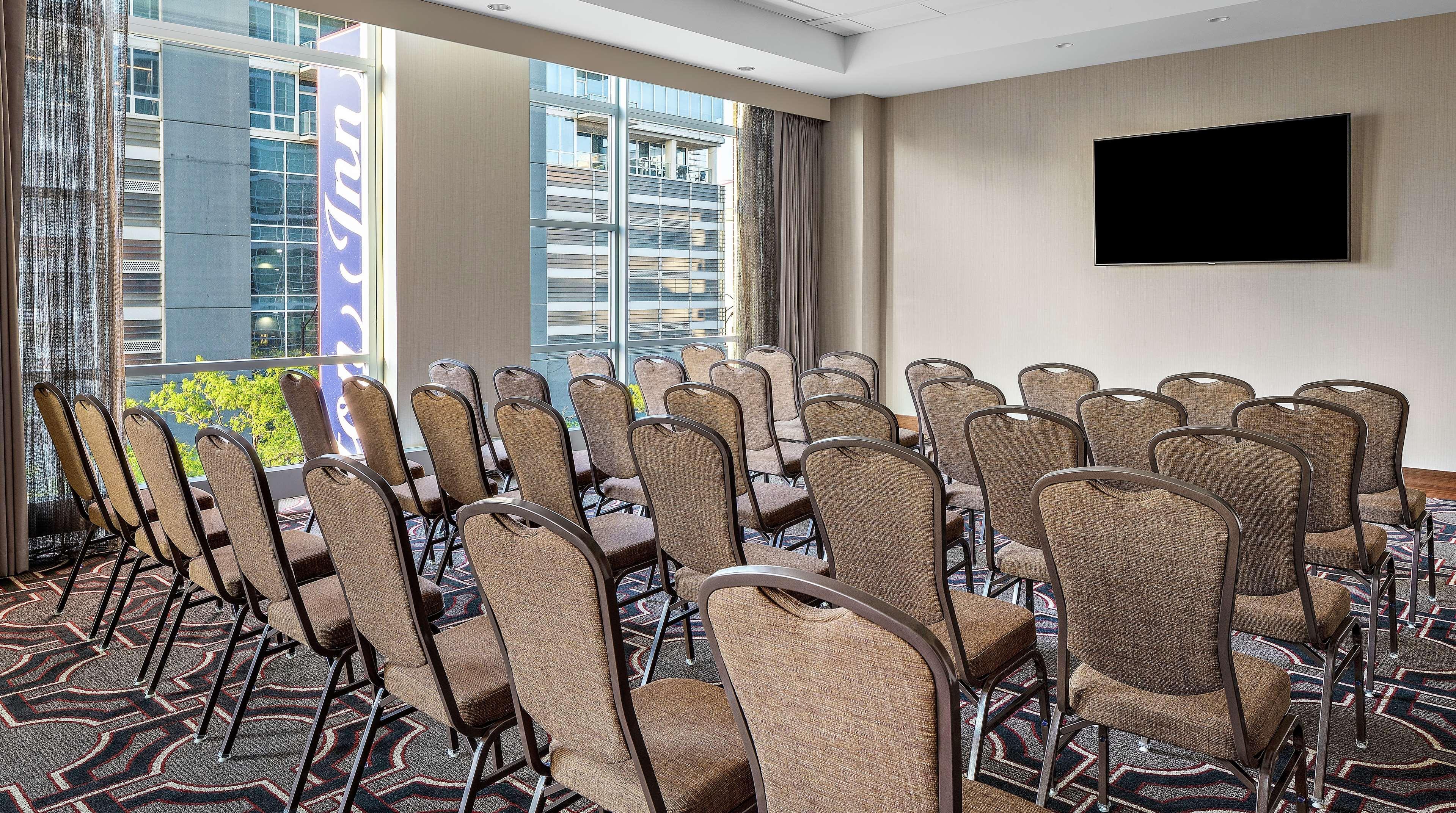 Home2 Suites By Hilton Chicago Mccormick Place Exteriér fotografie