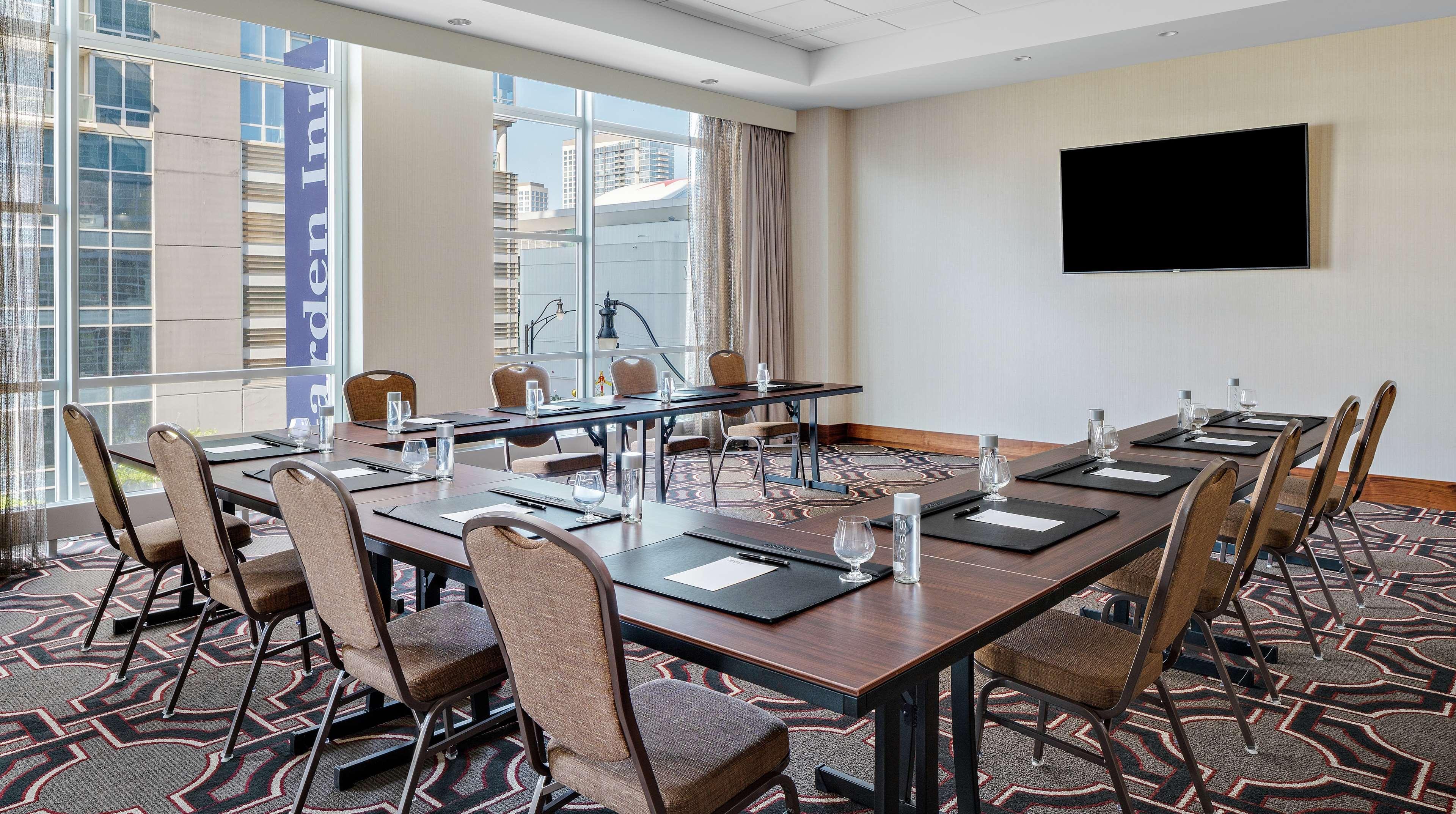 Home2 Suites By Hilton Chicago Mccormick Place Exteriér fotografie